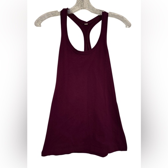 lululemon athletica Tops - Lululemon Racerback tank size 6